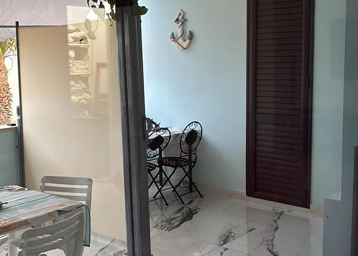 Affittacamere Miramare *